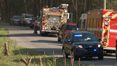 5 children among 6 killed in a car crash on an interstate in Tennessee