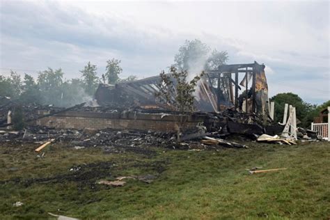 5 killed as Pennsylvania explosion levels 3 homes