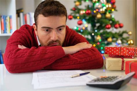 5 moves to prevent more debt this holiday season