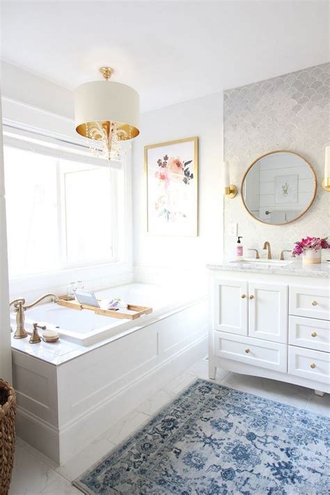 50 Bathroom Ideas With Gold Touches - Decoholic