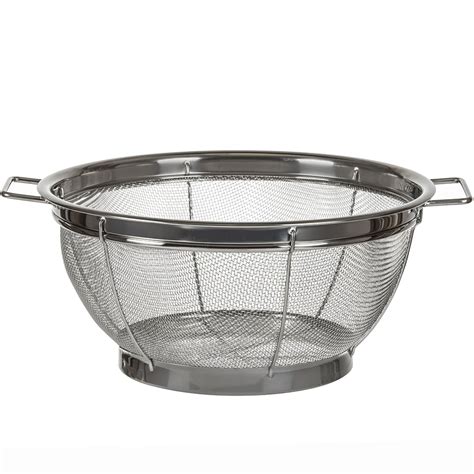 50 Most Popular Colanders and Strainers with Handles for