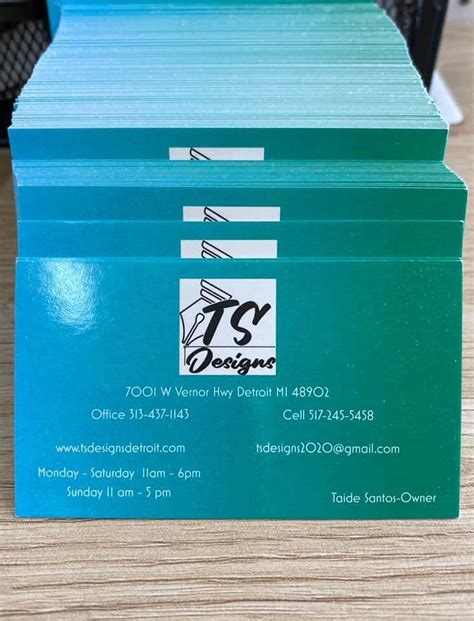 500 business cards for dollar5. 500 Business Cards (1 - 60 of 1,000+ results) Price ($) Shipping All Sellers Classic Microphone Business Cards • Singer/Performer Die-Cut Cards • Design and Printing • 250, 500, 1000, 2500 | FREE Shipping | (140) $60.00 FREE shipping 