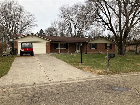 View detailed information about property 117 N Town Hall Rd, Eau Claire, WI 54703 including listing details, property photos, school and neighborhood data, and much more.. 