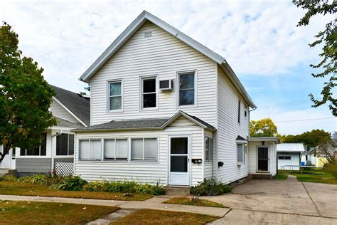 517 Chatfield St, Winona, MN 55987 Zillow