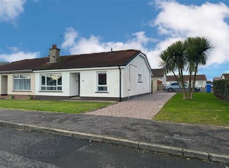 52 Dunsuivnish Avenue, PORTSTEWART, BT55 7EP - Zestate