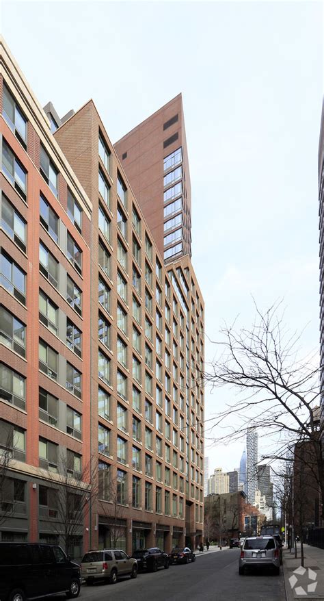 525 w 52nd nyc. Condo in New York for $6,771 with 2 beds, 2 baths, pet friendly and located at 525 W 52nd St #20BN in New York, NY 10019. 525 offers an array of studio, one and two bedroom residences - many which offer outdoor terraces and coveted views of the Hudson River and the Manhattan skyline. 