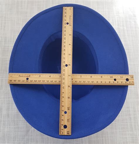 52cm To Inch