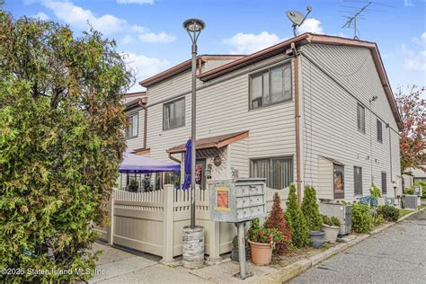 53 Chess Loop Staten Island Ny 10306