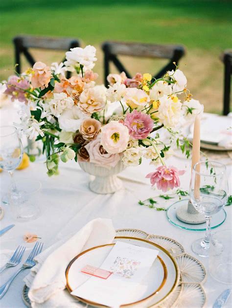 55 Best Wedding Centerpiece Ideas for Every Style - Brides - muktibox.com