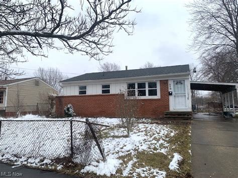 554 Walnut St, Elyria, OH 44035 MLS# 4445005 Redfin