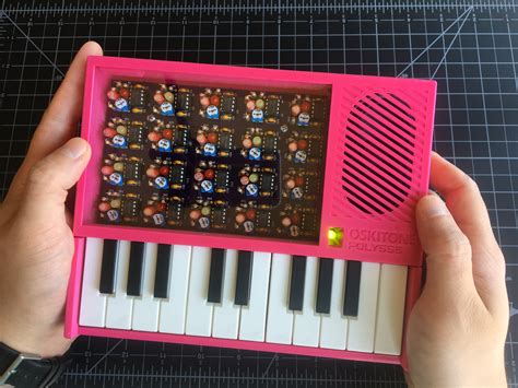 555 synth kit.  The POLY555 is a polyphonic, analog, square wave synth based on th...