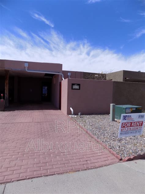 562 Aztec Rd NW Albuquerque NM 87107 - Apartment Finder