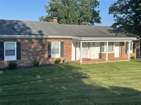 564 Cardwell Ln, Frankfort, KY 40601 48 Photos - Movoto