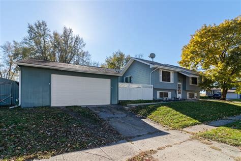 5901 E Highview Dr, Carlisle, IA 50047 Trulia