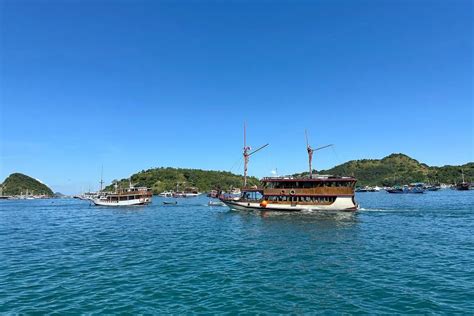 5he Bugis-Makassar Seafarers T - wintechmobiles.com