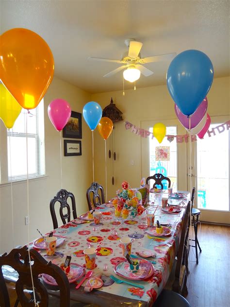 5th birthday party ideas. Circus. A circus theme is one of the most fun birthday party ideas for 5-year-olds. You can set up a tent with circus snacks like popcorn and hot dogs. For entertainment, you can rent a bouncy castle, hire a clown or magician, and set up midway games like ring toss. 
