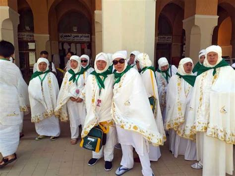 6 Baju Umroh Wanita Yang Harus Disiapkan - PT. NURINDO …