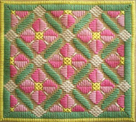 6 Free Bargello Needlepoint Patterns for the Weekend