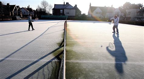 6 Helpful Tips for Cold Weather Tennis - The Farley Group