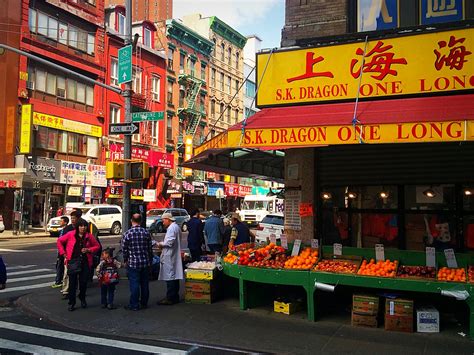 6 Historic Places to See in Chinatown on Your NYC Bus Tour