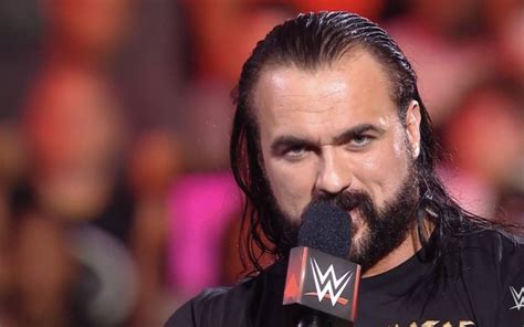 6 Time Champion issues challenge for Undisputed Universal title after Drew McIntyre