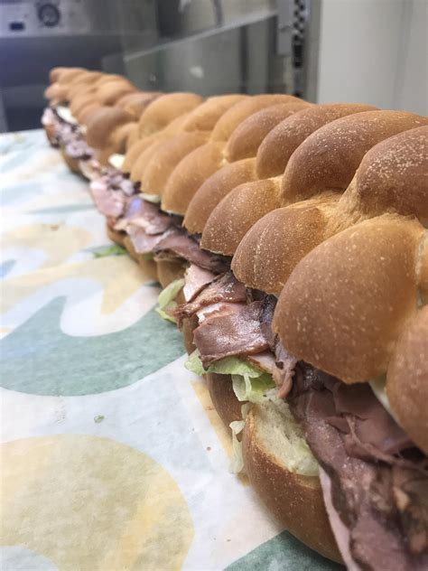 Who makes a 6-foot sub? SUBWAY to GO! Each meal comes with a tasty 6-inch sub, Footlong sub or Signature Wrap, choice of side ... How much does a 6ft Walmart sub feed? 25–30 2-foot sub serves 8–10; 4-foot sub serves 16–20, 6-foot sub serves 25–30. Includes Prima Della meats & cheeses: ham, turkey, roast beef, .... 