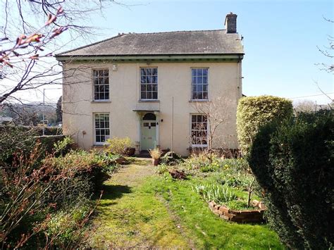 6-Bed Property For Sale In Church Street, Hay-On-Wye, Hereford