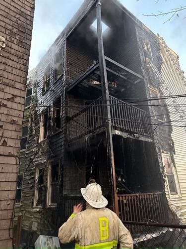 6-alarm fire destroys homes in Boston’s Dorchester neighborhood; 29 displaced