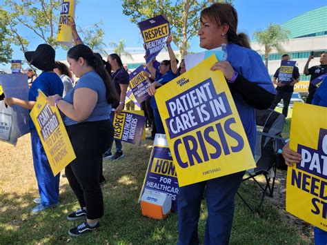 60,000 Kaiser workers ready to strike as labor negotiations continue