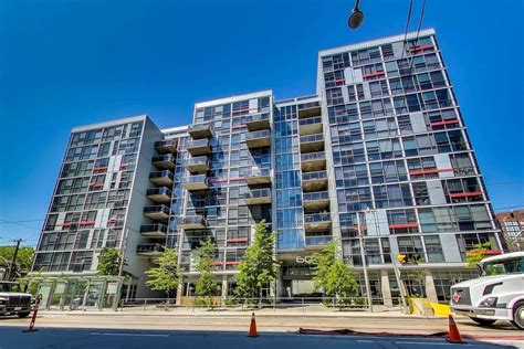 60 Bathurst St #409, Toronto, ON M5V 2P4 - Zillow