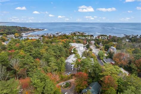 60 Pine Hill Rd S, Cape Neddick, ME 03902 realtor.com®