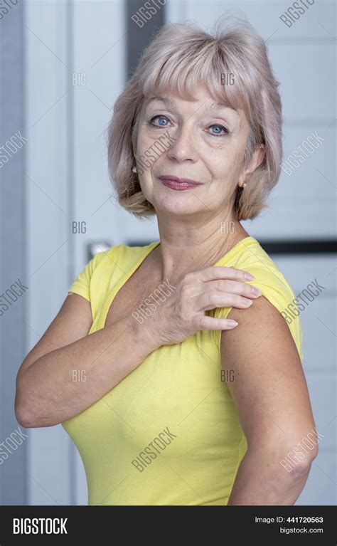 60 and nude