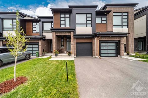 602 Rathburn Lane, Ottawa — For Sale @ $750,000 Zolo.ca