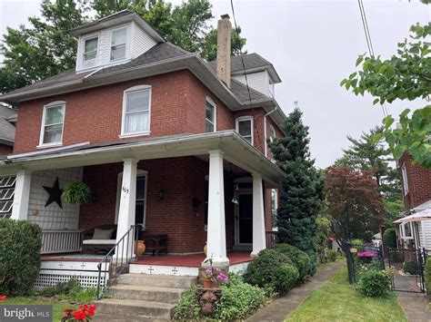 3 beds. 1.5 baths. 1,352 sq ft. 1032 Birch St, Lansdale, PA 19446. (215) 322-7050. View more homes. Nearby homes similar to 1027 York Ave have recently sold between $240K to $436K at an average of $240 per square foot. SOLD JAN 4, 2024. 940 Columbia Ave, Lansdale, PA 19446.