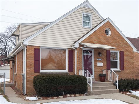 View detailed information and reviews for 6353 N 64th St in Milwauk