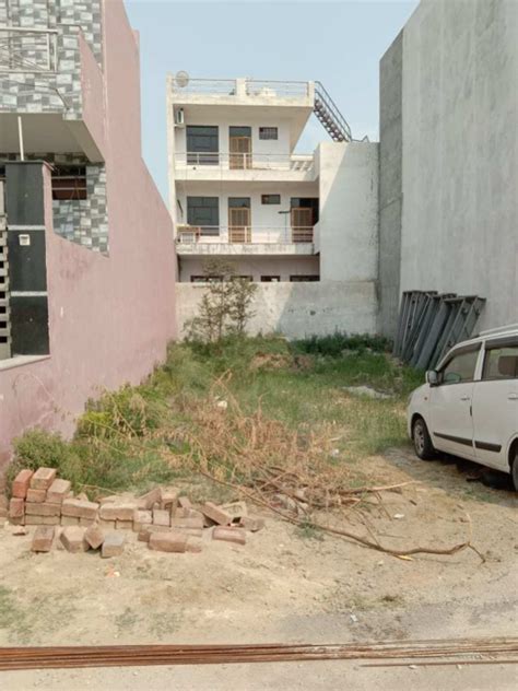 60GAJ/2 MARLA PLOT FOR SALE IN SECTOR 2 BAHADURGARH