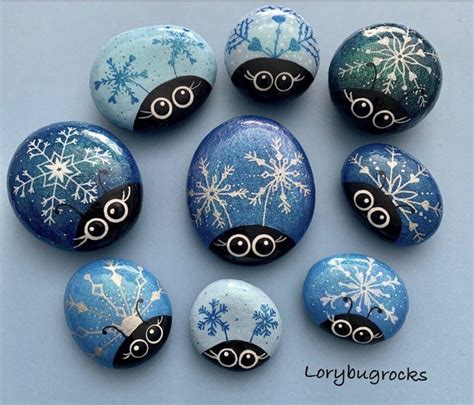 61 Rock Painting - Winter ideas christmas rock, rock painting …