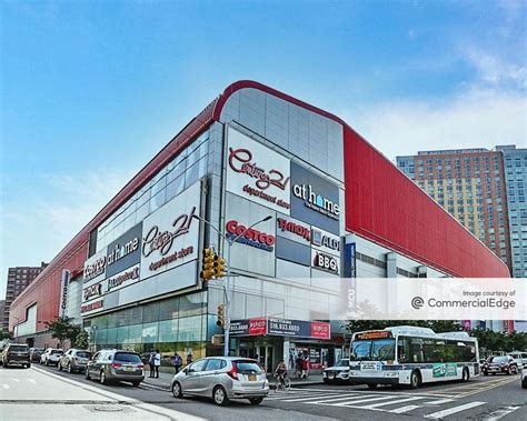 61-11 junction blvd rego park ny us 11374. 61-55 Junction Blvd #18M, Rego Park, NY 11374 is currently not for sale. The 1,049 Square Feet apartment home is a 2 beds, 2 baths property. This home was built in null and last sold on 2022-02-26 for $--. 