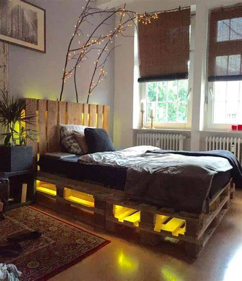 62 Creative Recycled Pallet Beds Ideas - raincitystudios.com