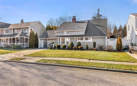The estimated market value for 63 BARRISTER RD, Levittown, NY 
