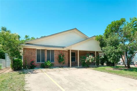 6323 Thurgood Ave, Austin, TX 78721 - MLS 1651383 - Coldwell …