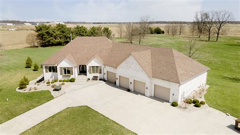 645 S 1100 E, Zionsville, IN 46077 MLS #21914447