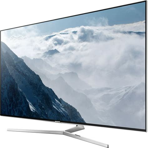 Samsung isn't the undisputed champ of cheap TVs that it once was, but the 55-inch CU8000 proves that the brand is still capable of producing the odd bargain television. For starters, it doesn't look like a cheap TV, thanks largely to a super-slim (as in, 3cm), robust chassis.