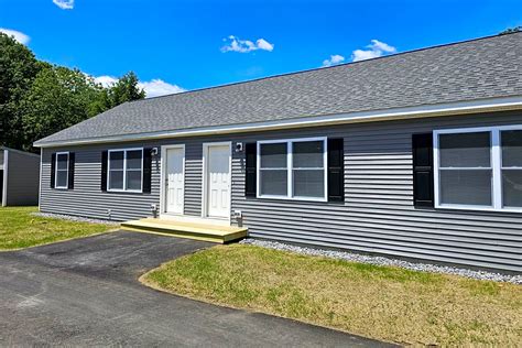 Feb 10, 2021 · 4 beds, 2 baths, 2632 sq. ft. multi-family (2-4 unit) located at 656 Main St, Keene, NH 03431. View sales history, tax history, home value estimates, and overhead views. APN 1160736. . 