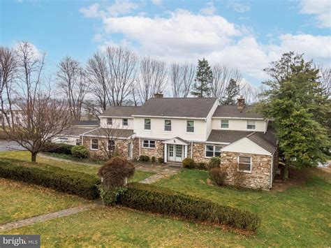 View detailed information about property 711 Russell Dr, Harrisburg, PA 17112 including listing details, property photos, school and neighborhood data, and much more. ... 6715 Jonestown Rd .... 