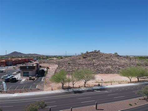 67th ave happy valley rd. The City of Phoenix Street Transportation Department is evaluating opportunities to improve Happy Valley Road from 67th Avenue to 35th Avenue. This section of Happy Valley … 
