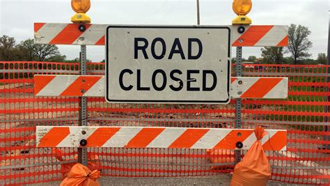 680 closed. Holiday Weekend Caltrans will close I-680 in the southbound direction between the I-580/I-680 connector and Koopman Road in Pleasanton from 9:00 p.m. on Friday, January 12, to 4:00 a.m. on Tuesday ... 