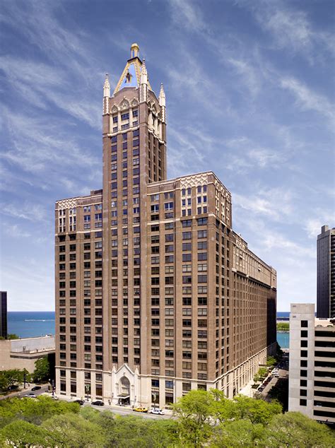680 north lakeshore. 680 N Lake Shore Dr #1424, Chicago IL, is a Condo home that contains 211800 sq ft and was built in 1924. The Zestimate for this Condo is $481,300, which has increased by $23,420 in the last 30 days.The Rent Zestimate for this Condo is $2,832/mo, which has increased by $172/mo in the last 30 days. 