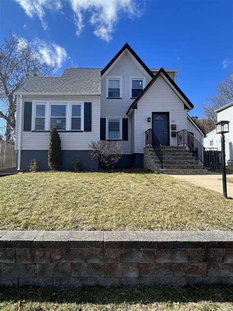 683 center ave river edge nj 07661. View this $675000 4 bed, 3.0 bath, sqft single family home located at 683 Center Ave built in on Zillow. MLS # 23013729. 