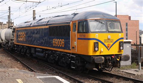 69006 Halı ve Koltuk Yıkama